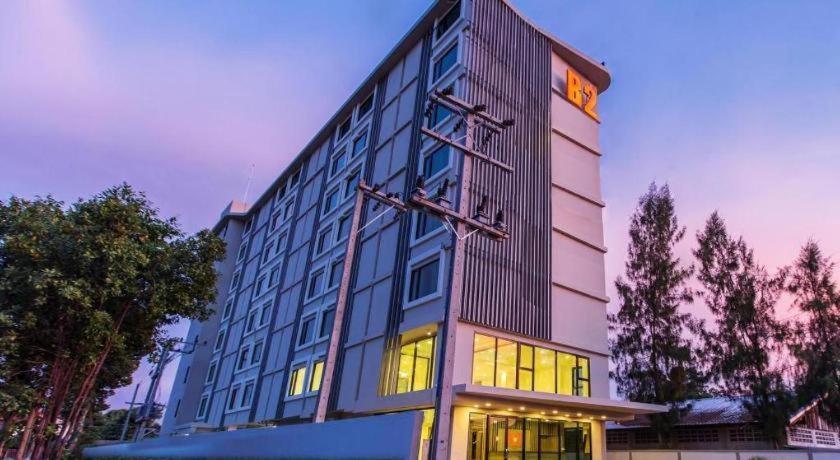 B2 Ubon Premier Hotel Ubon Ratchathani Esterno foto